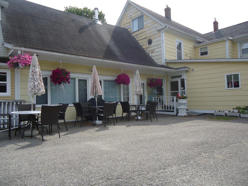 Governor'S Mansion Inn Miramichi Zewnętrze zdjęcie