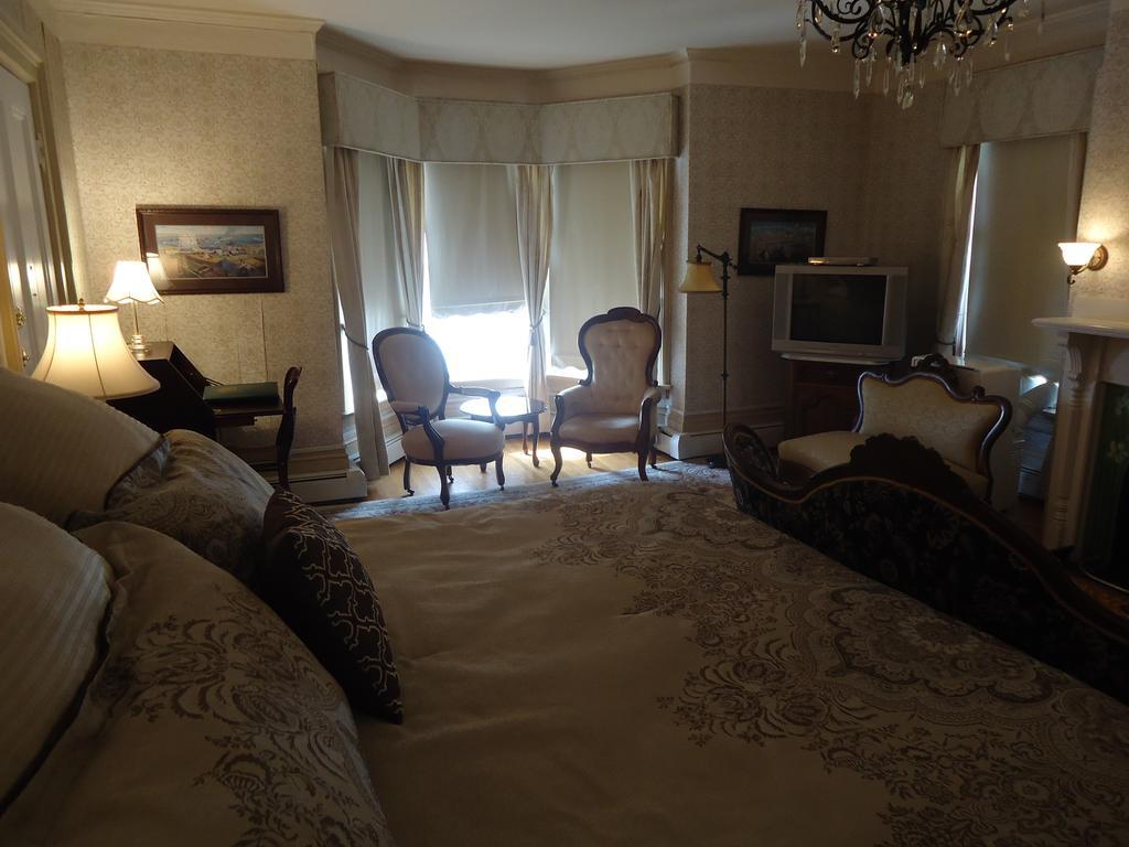 Governor'S Mansion Inn Miramichi Zewnętrze zdjęcie