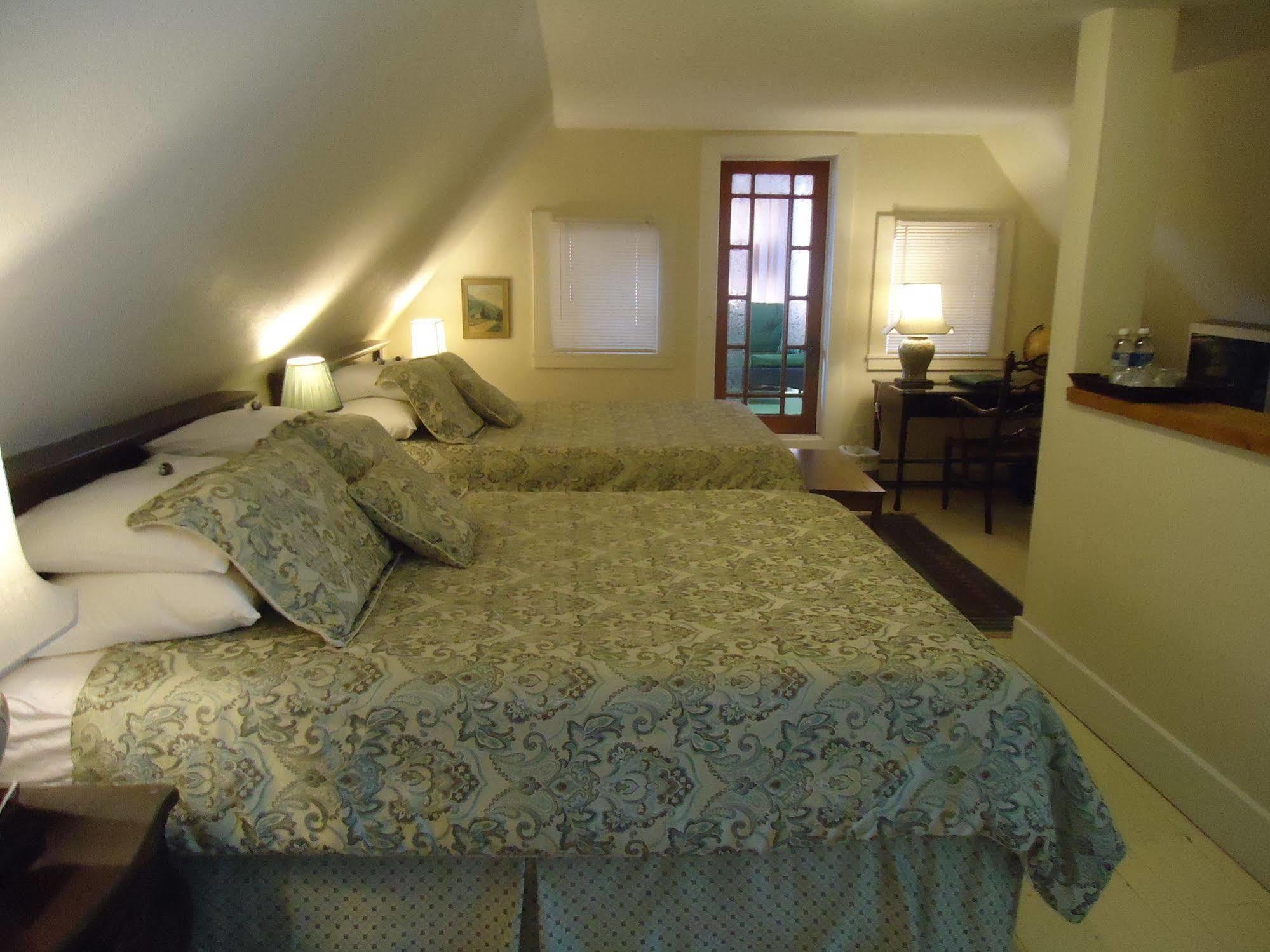 Governor'S Mansion Inn Miramichi Zewnętrze zdjęcie